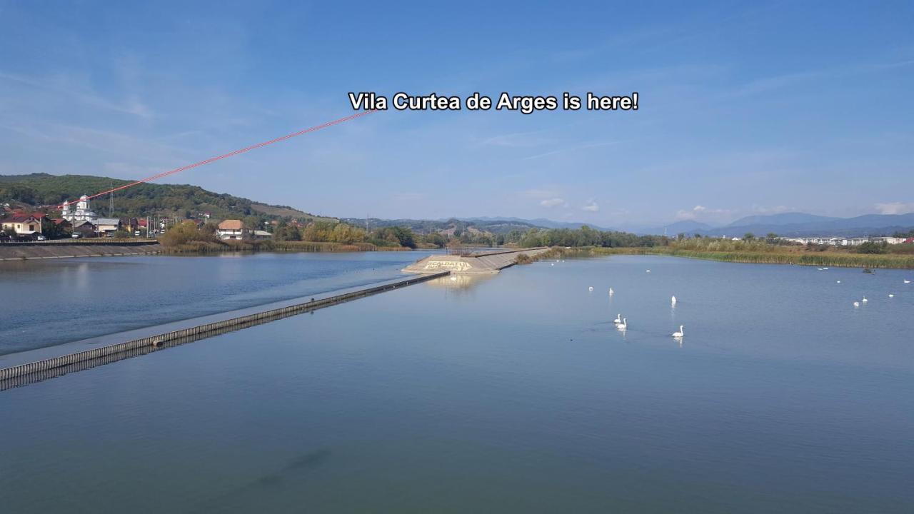 Vila Curtea de Argeş エクステリア 写真